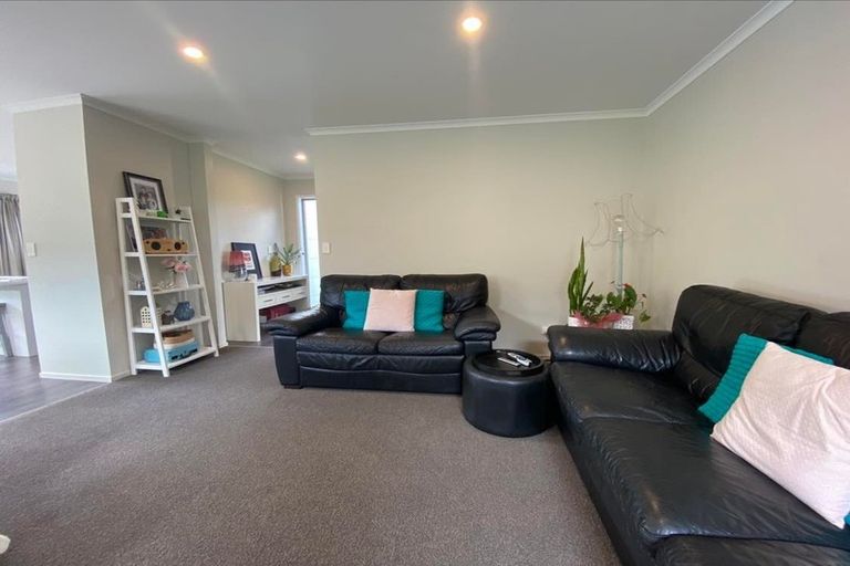 Photo of property in 53 Anselmi Ridge Road, Pukekohe, 2120