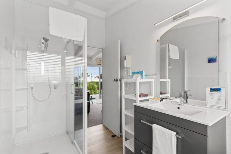 Photo of property in 415 Port Road, Whangamata, 3620