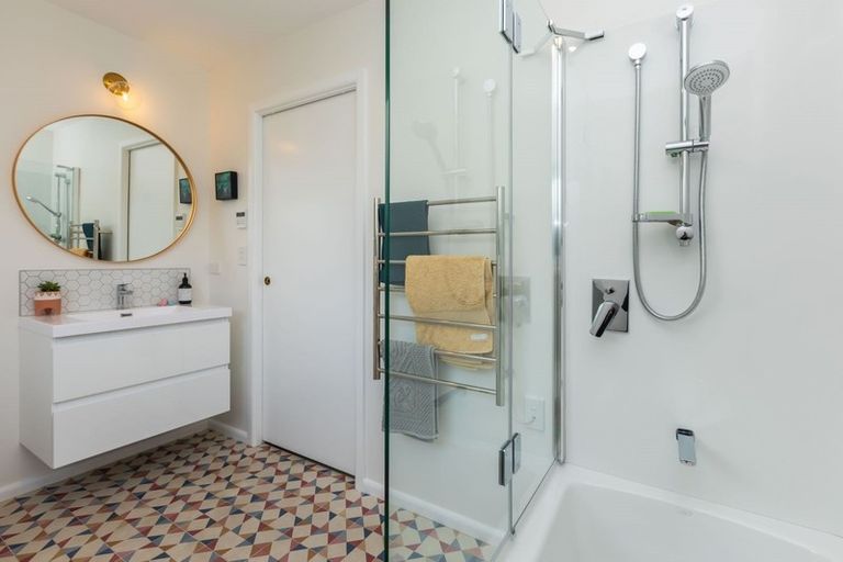 Photo of property in 17 Leistrella Road, Hoon Hay, Christchurch, 8025