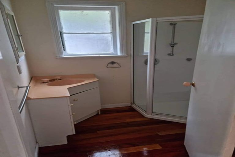 Photo of property in 121 Maunsell Road, Port Waikato, Tuakau, 2695