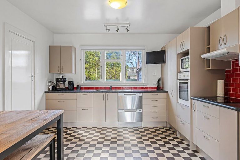 Photo of property in 13 Voss Street, Shirley, Christchurch, 8013