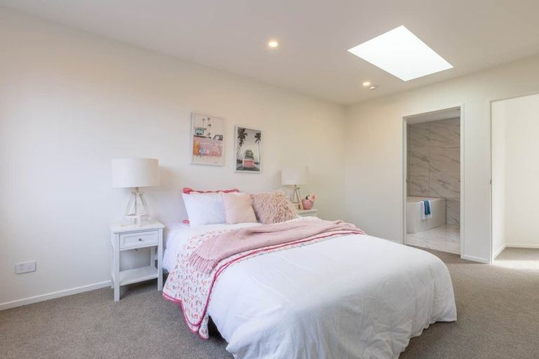 Photo of property in 18/26 Springvale Drive, Fairview Heights, Auckland, 0632