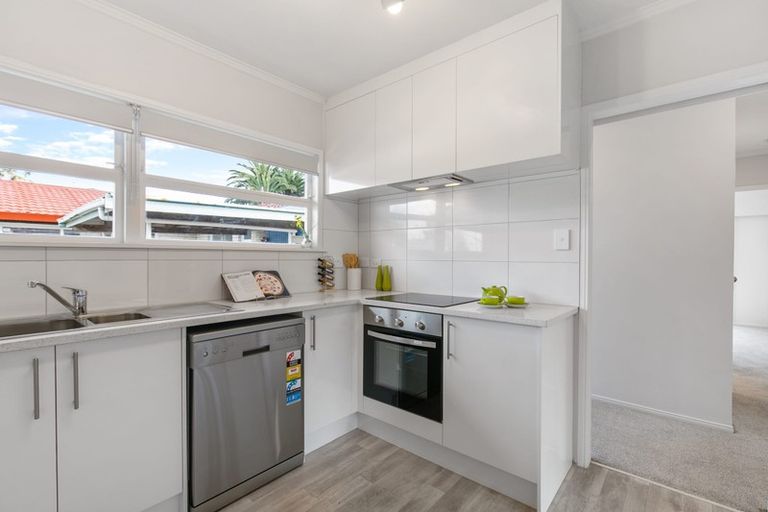 Photo of property in 4/24 Central Avenue, Papatoetoe, Auckland, 2025