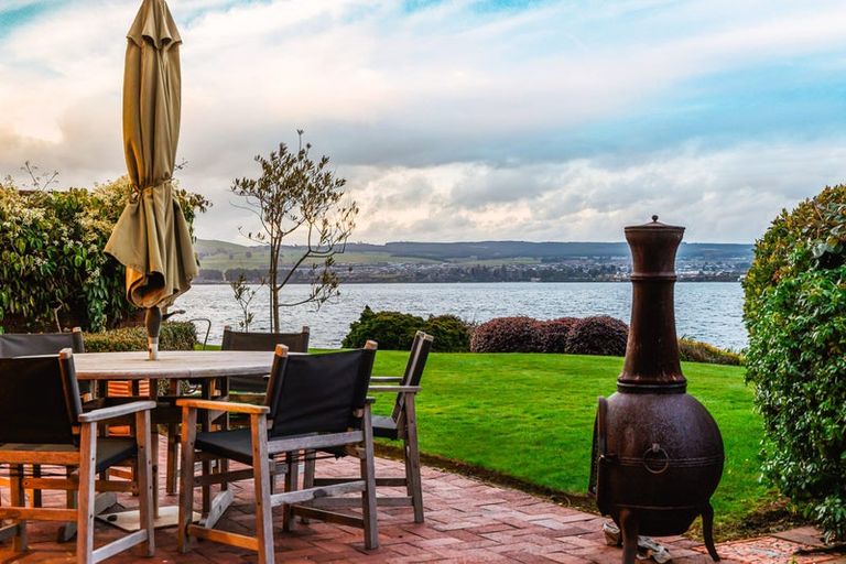 Photo of property in 10/287 Lake Terrace, Two Mile Bay, Taupo, 3330