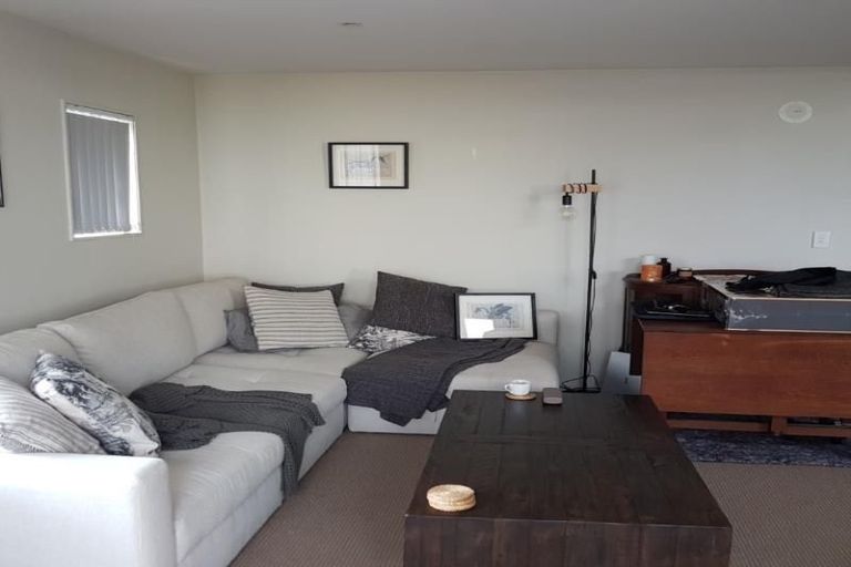 Photo of property in 189u6 Ohiro Road, Brooklyn, Wellington, 6021