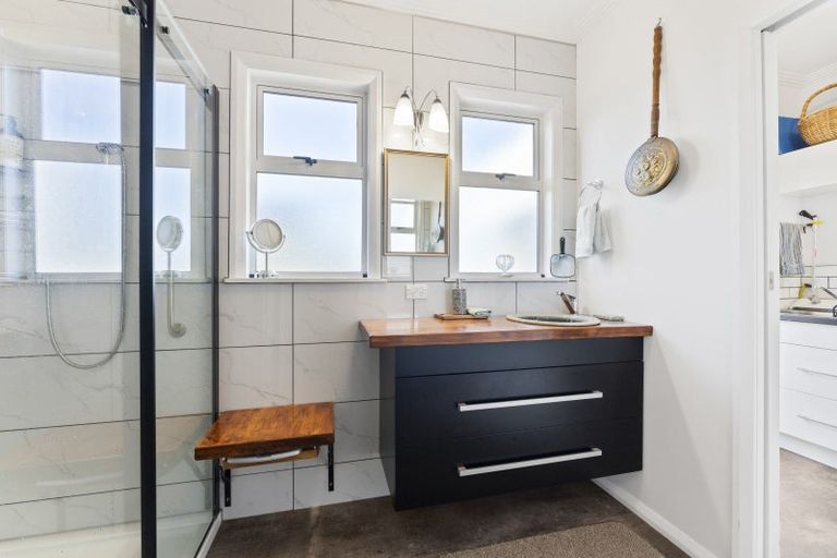 Photo of property in 244 Cornfoot Street, Castlecliff, Whanganui, 4501