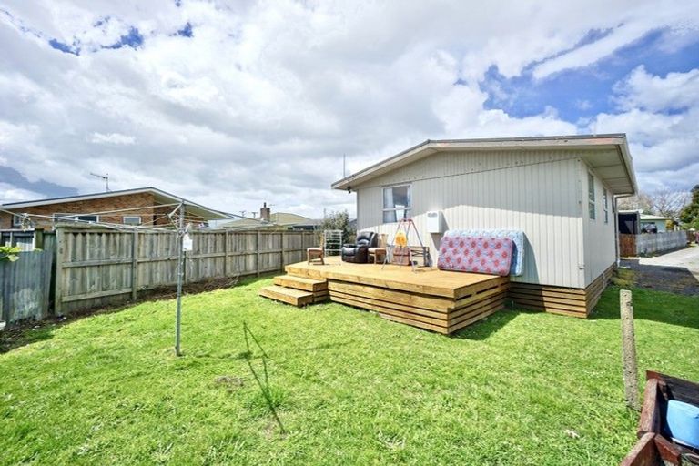 Photo of property in 12 Killarney Street, Te Puke, 3119