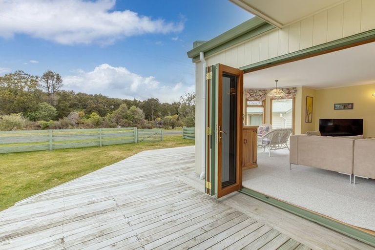 Photo of property in 33 Te Heuheu Parade, Tauranga Taupo, Turangi, 3382