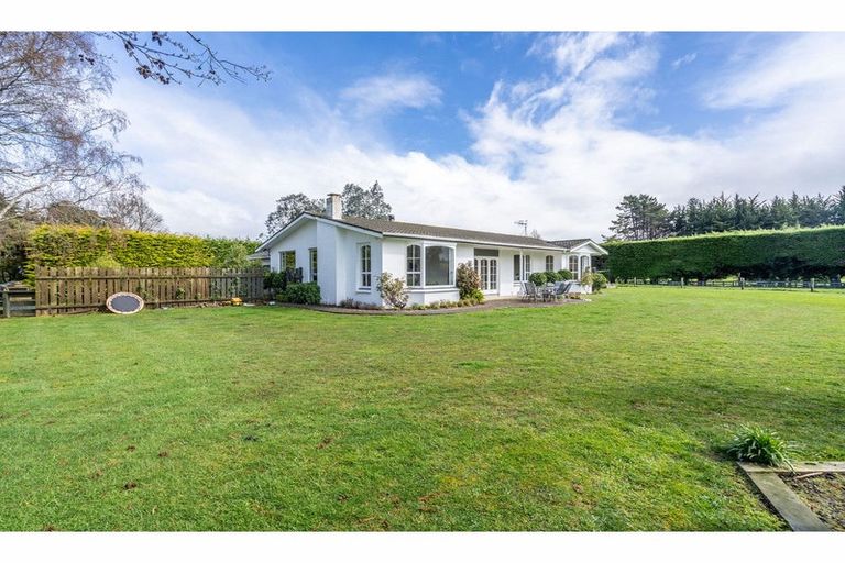 Photo of property in 35 Simon Road, Myross Bush, Invercargill, 9872
