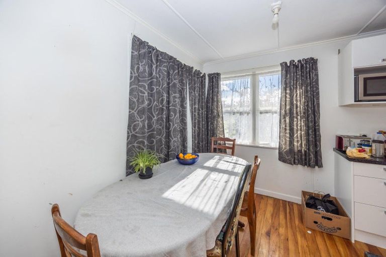 Photo of property in 325 Hazelmere Crescent, Te Awamutu, 3800