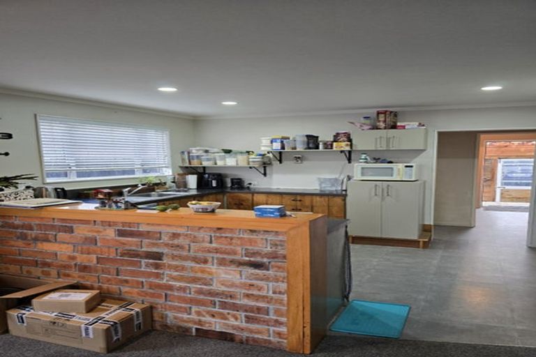 Photo of property in 22 Amberley Beach Road, Amberley, 7410