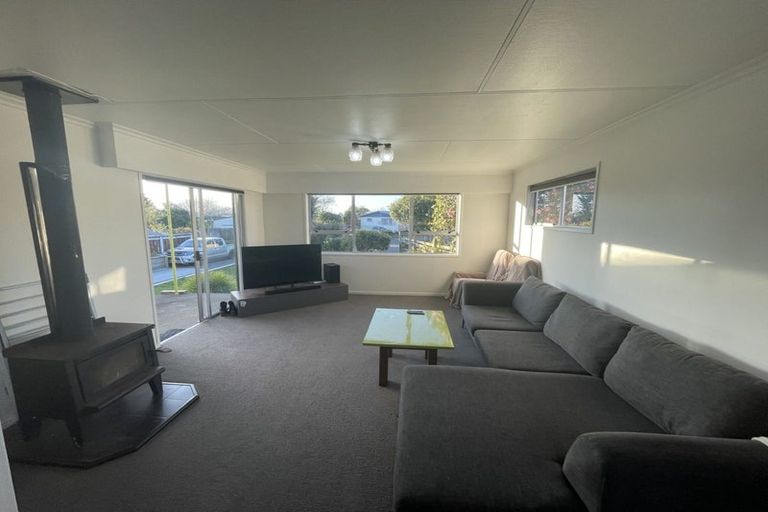 Photo of property in 7 Titoki Place, Inglewood, 4330