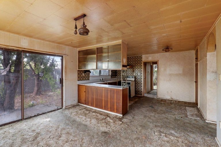 Photo of property in 35 Rangiuru Road, Otaki Beach, Otaki, 5512