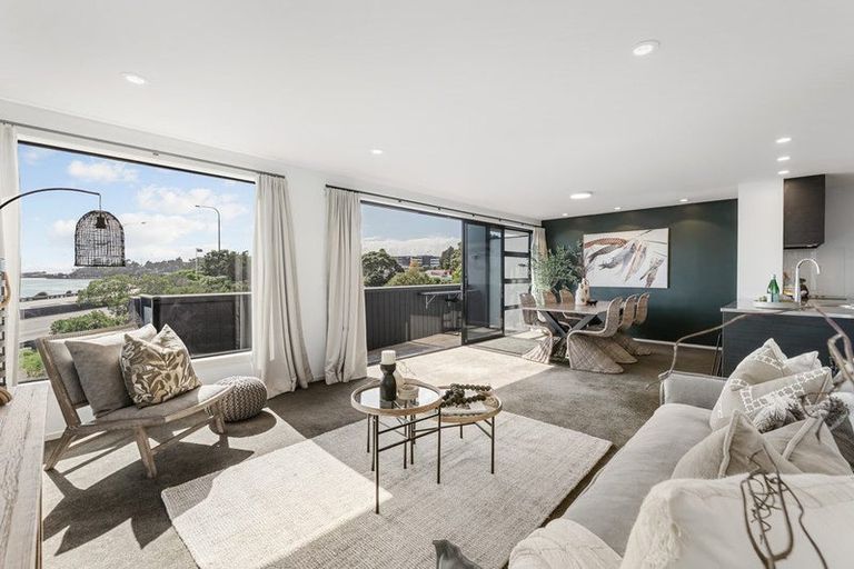 Photo of property in 7/144 Third Avenue, Tauranga, 3110