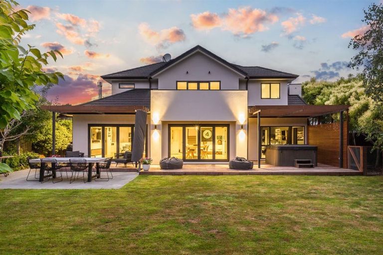 Photo of property in 34 Navigation Drive, Whitby, Porirua, 5024