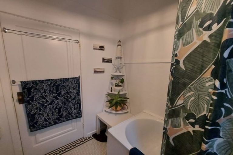 Photo of property in Blythswood Flats, 3f7 Aro Street, Aro Valley, Wellington, 6021