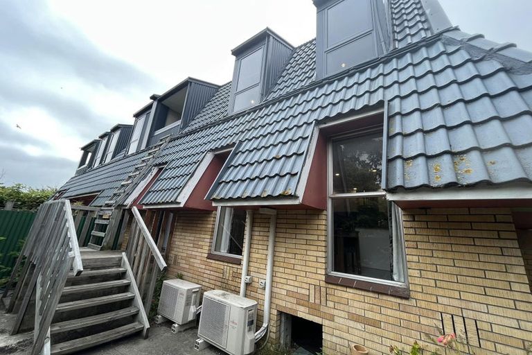 Photo of property in 17 Rochester Street, Linwood, Christchurch, 8062