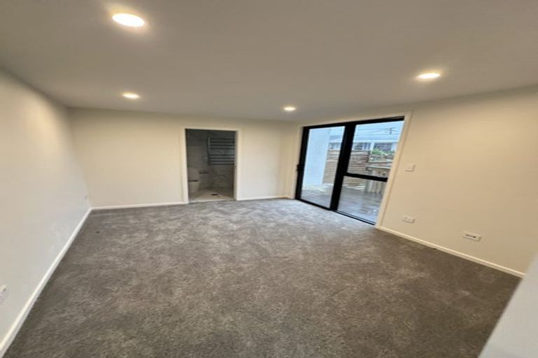 Photo of property in 1 Colenso Place, Otaki Beach, Otaki, 5512