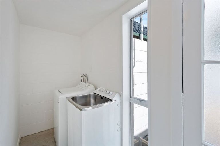 Photo of property in 1/8b Meadow Street, Papanui, Christchurch, 8052