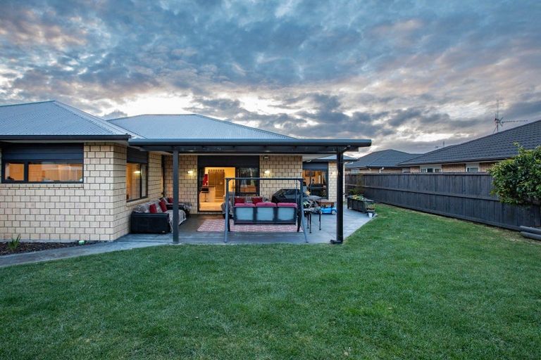 Photo of property in 9 Aquila Crescent, Rototuna North, Hamilton, 3210