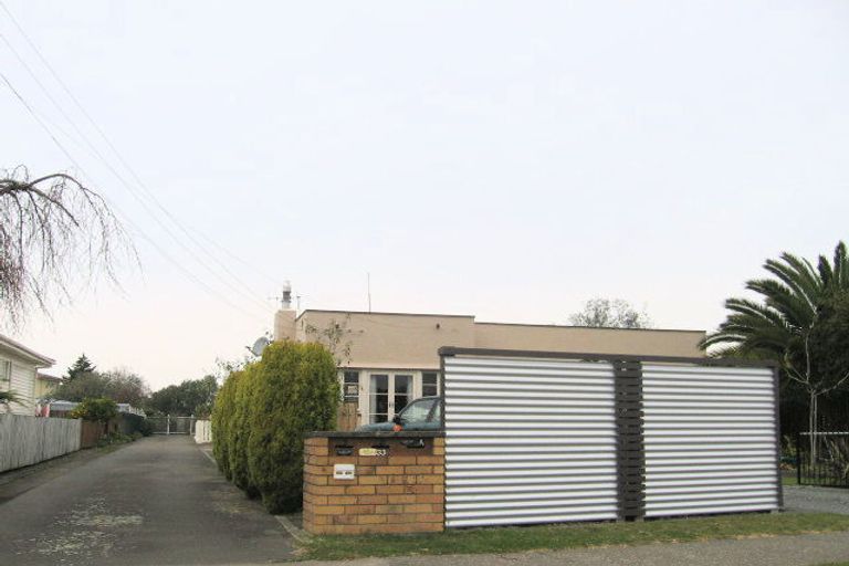 Photo of property in 33 Avondale Road, Taradale, Napier, 4112