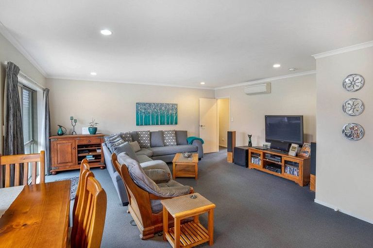 Photo of property in 143b Dixon Street, Masterton, 5810