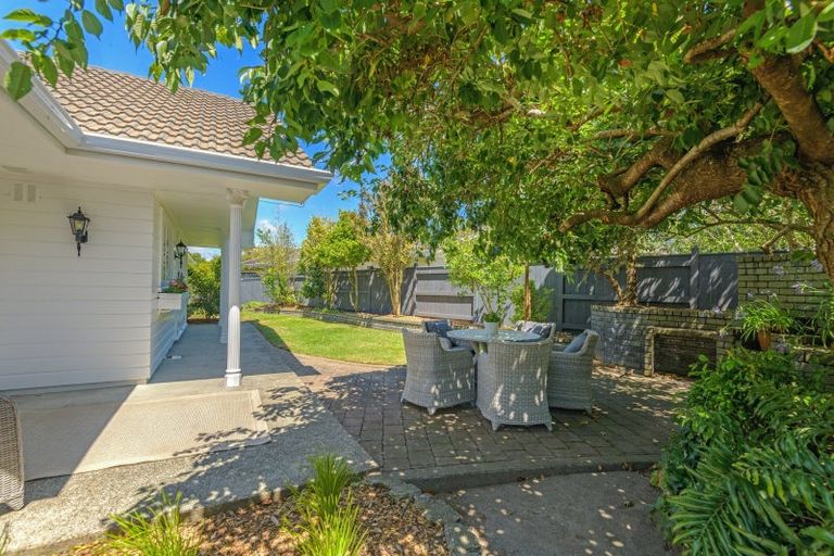 Photo of property in 54 Waterloo Crescent, Hokowhitu, Palmerston North, 4410