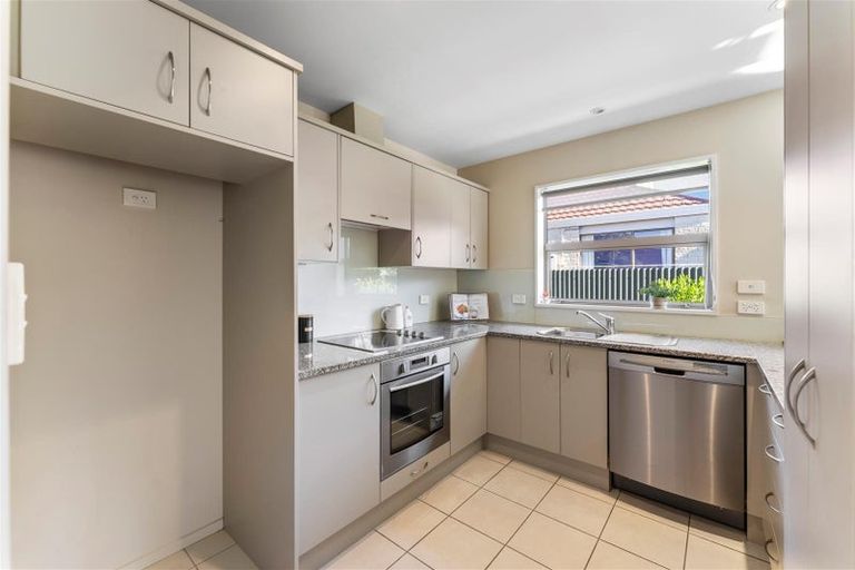 Photo of property in 14/56 Gladson Avenue, Sockburn, Christchurch, 8042