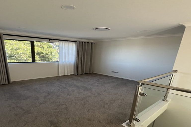 Photo of property in 35 Ksenia Drive, Flat Bush, Auckland, 2019