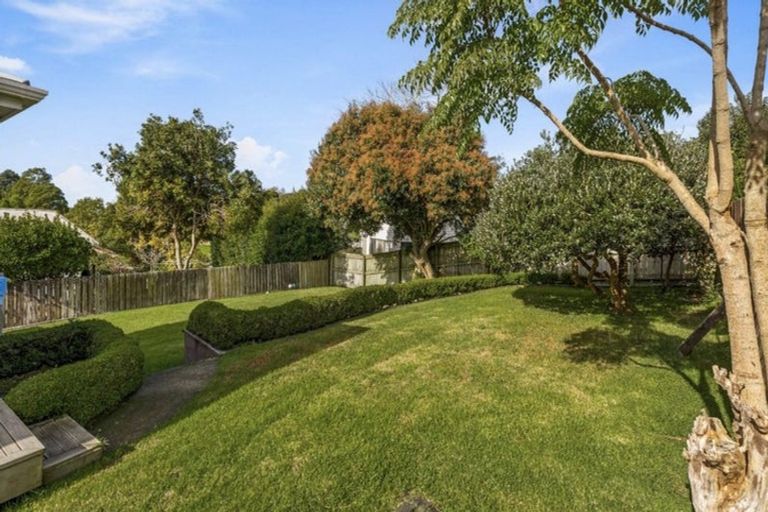 Photo of property in 26 Beauchamp Drive, Massey, Auckland, 0614