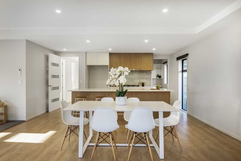 Photo of property in 5 Ella Street, Rolleston, 7614