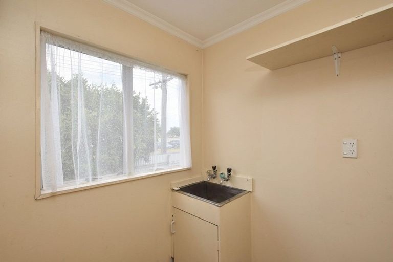 Photo of property in 1 O'byrne Street, Waikiwi, Invercargill, 9810