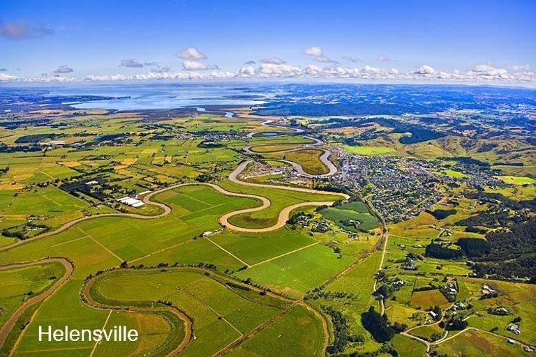Photo of property in 7 Lewann Lane, Helensville, 0800