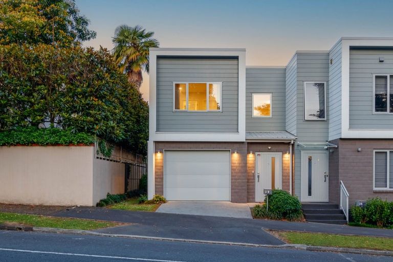Photo of property in 19u1 Ruakiwi Road, Hamilton Lake, Hamilton, 3204
