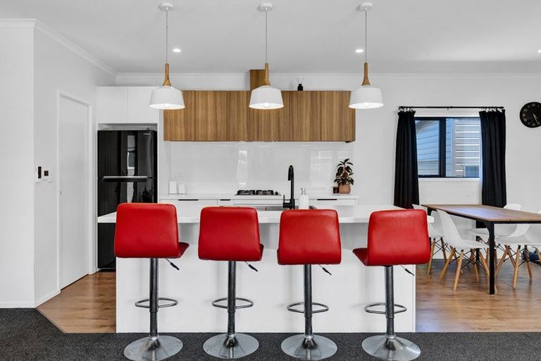 Photo of property in 54b Cloten Road, Stratford, 4332