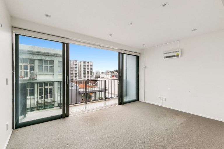 Photo of property in Forte Apartments, 52/13 College Street, Te Aro, Wellington, 6011