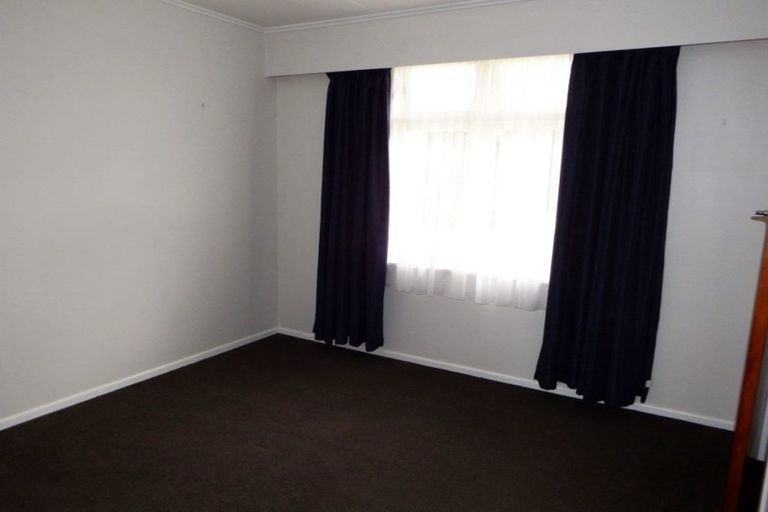 Photo of property in 1 Oaklea Avenue, Marton, 4710