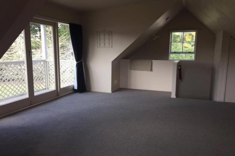 Photo of property in 12a Croft Lane, Riverhead, Albany, 0793