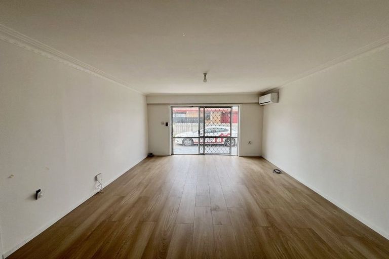 Photo of property in 3/52 Birdwood Avenue, Papatoetoe, Auckland, 2025