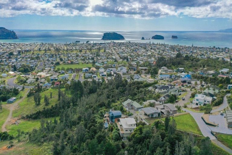 Photo of property in 133 Pacific View Drive, Whangamata, 3620