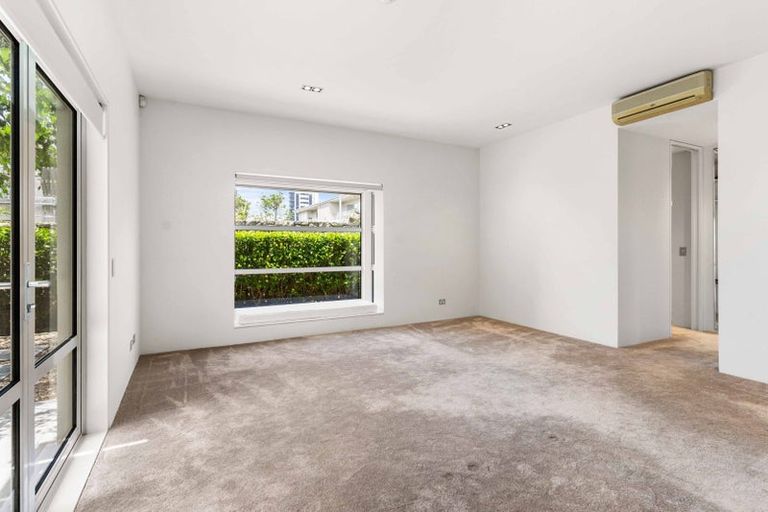 Photo of property in 12a Victoria Avenue, Dannevirke, 4930