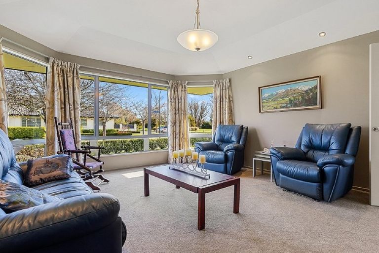 Photo of property in 1 Panache Place, Northwood, Christchurch, 8051