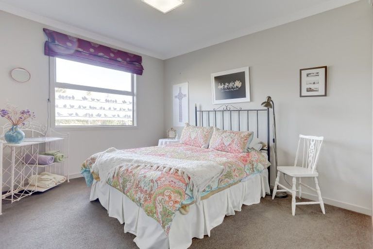 Photo of property in 2 Webster Place, Otamatea, Whanganui, 4500