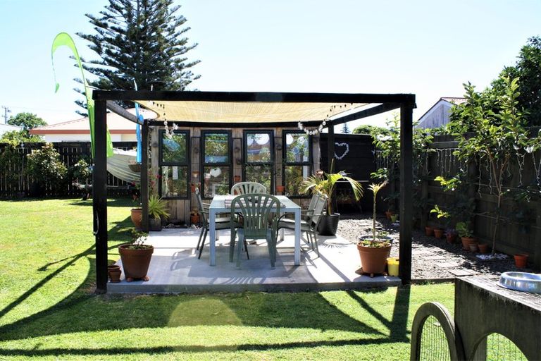 Photo of property in 33 Wellington Street, Opotiki, 3122