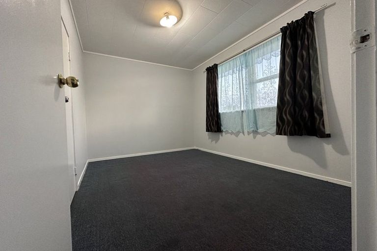 Photo of property in 50 Te Irirangi Drive, Clover Park, Auckland, 2019
