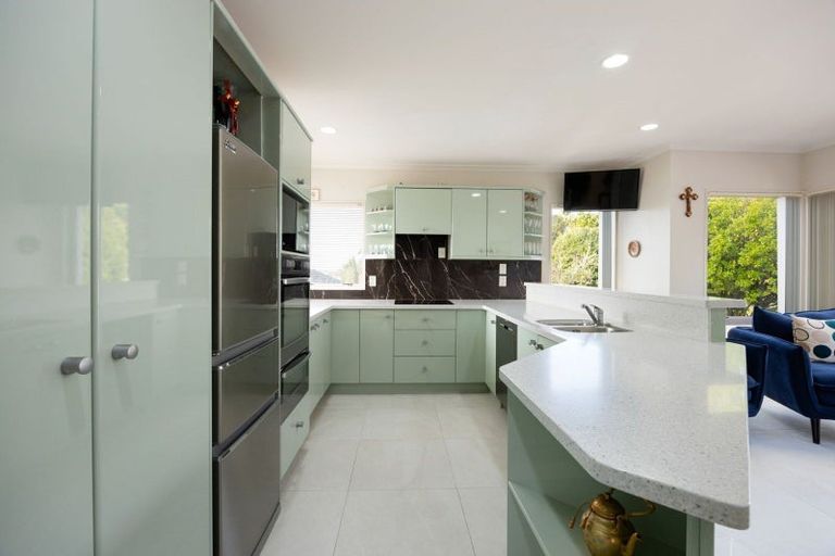 Photo of property in 21 Western Heights Drive, Western Heights, Hamilton, 3200