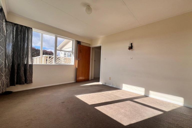 Photo of property in 8 Pope Street, Camborne, Porirua, 5026