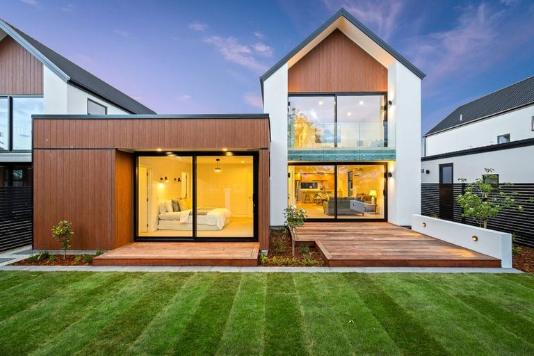 Photo of property in 15 Pembrook Close, Rangiora, 7400