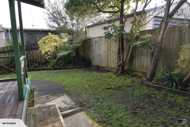 Photo of property in 24 Karamu Street, Te Atatu Peninsula, Auckland, 0610