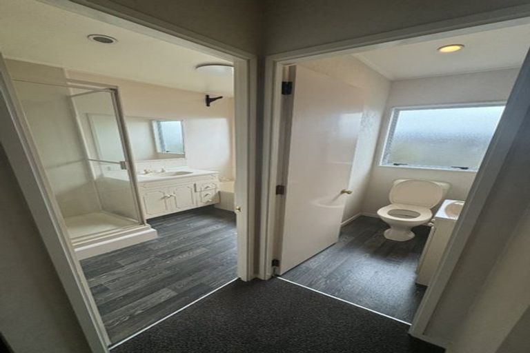 Photo of property in 1/23 Russell Road, Manurewa, Auckland, 2102